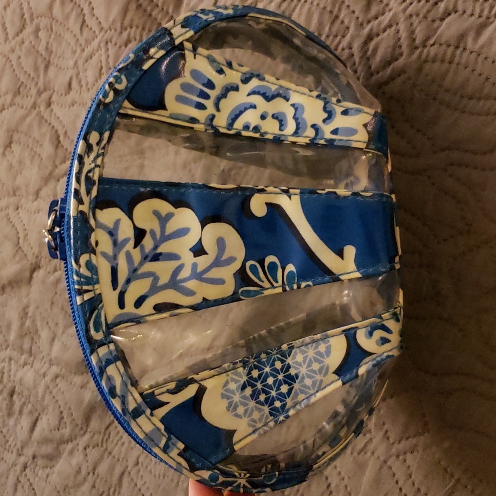 Very Bradley Cosmetic Case